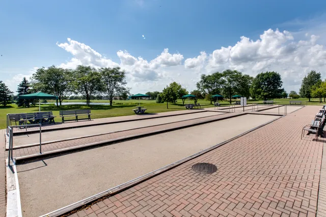 $395,000 | 13804 Ironwood Drive, Plainfield, IL 60544