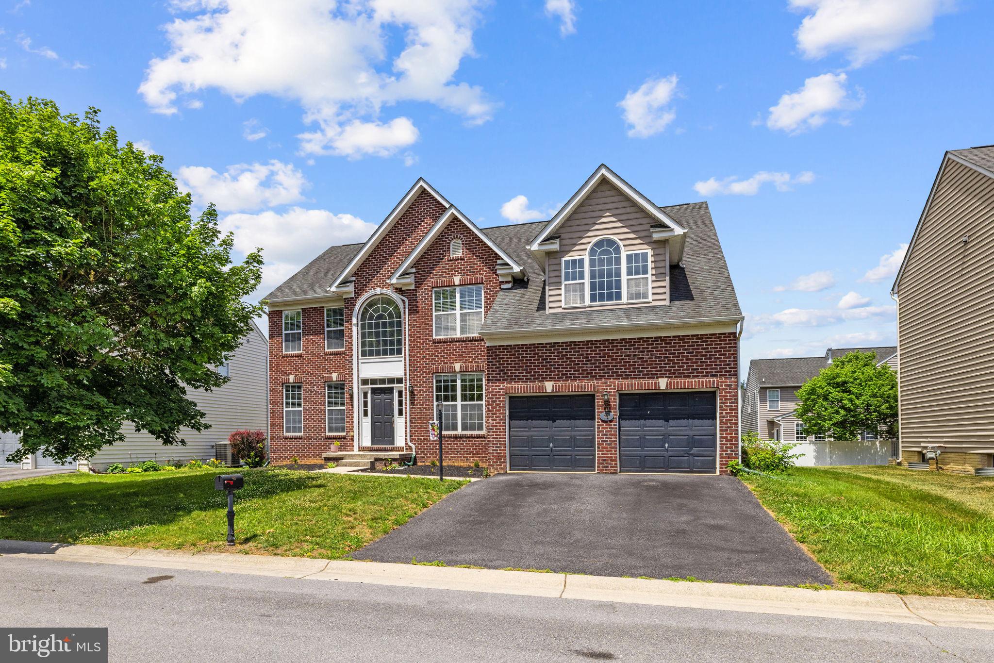 73 Thorton Hall Road Kearneysville, WV 25430 - Photo 9 of 121