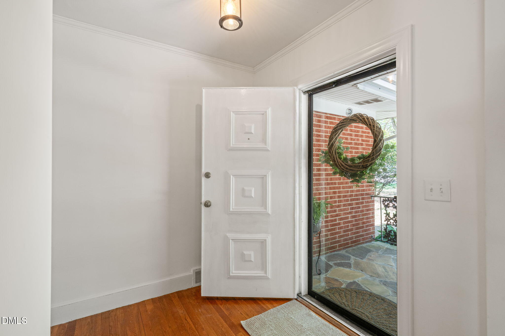 3525 Hope Valley Road Durham, NC 27707 - Photo 23 of 38 Foyer
