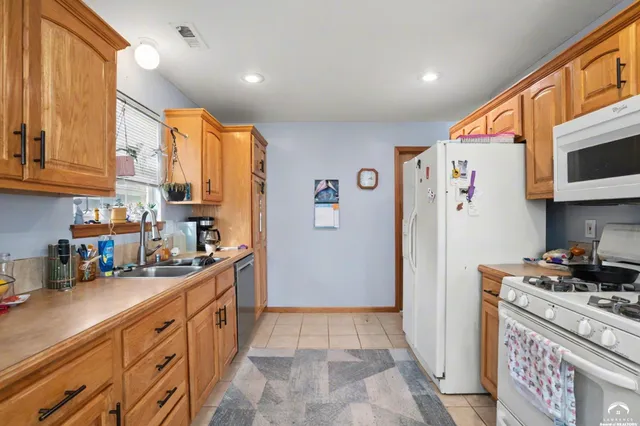 $275,000 | 724 North Street, Lawrence, KS 66044