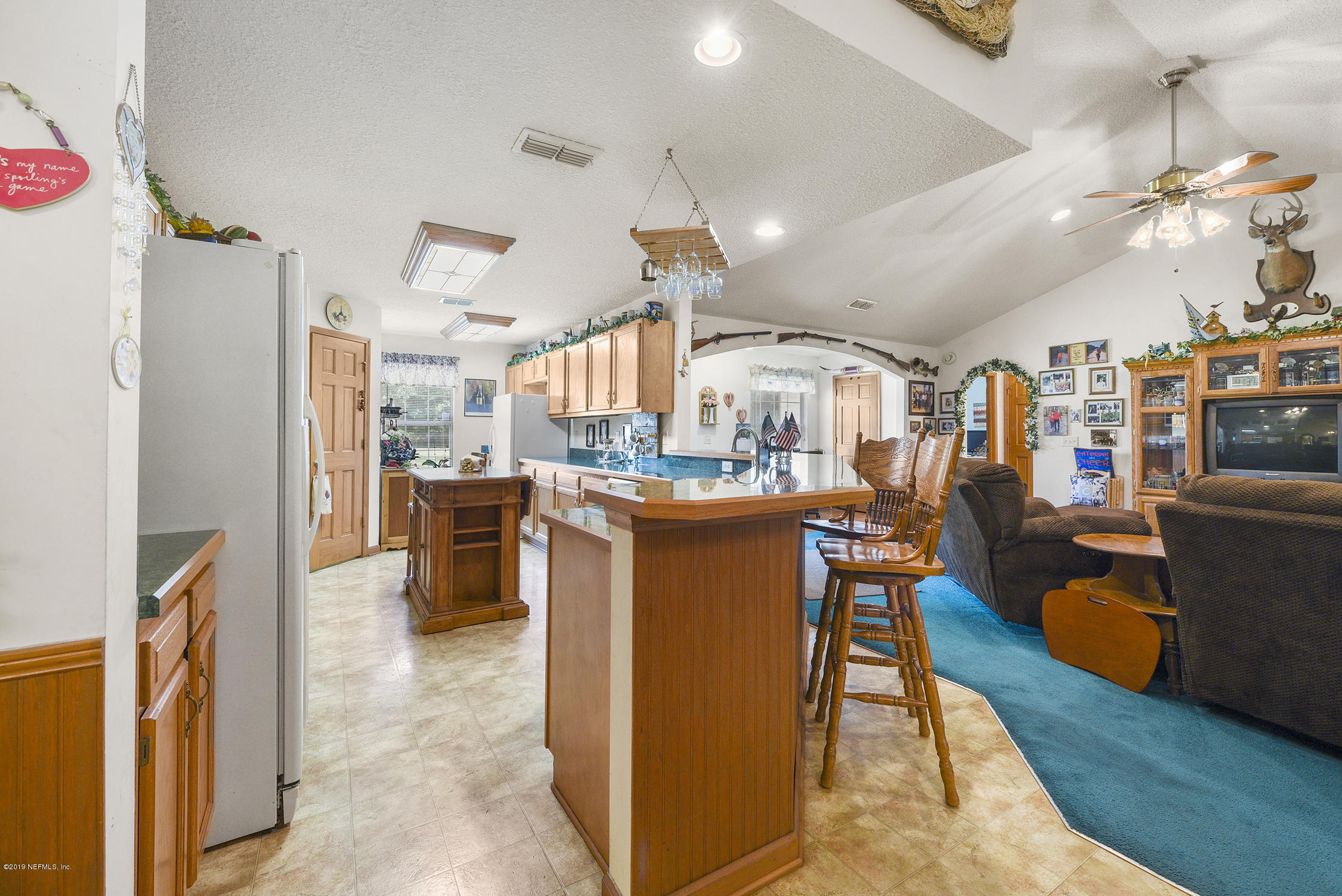 4781 Gadara Road Keystone Heights, FL 32656 - Photo 11 of 29 Kitchen living open area