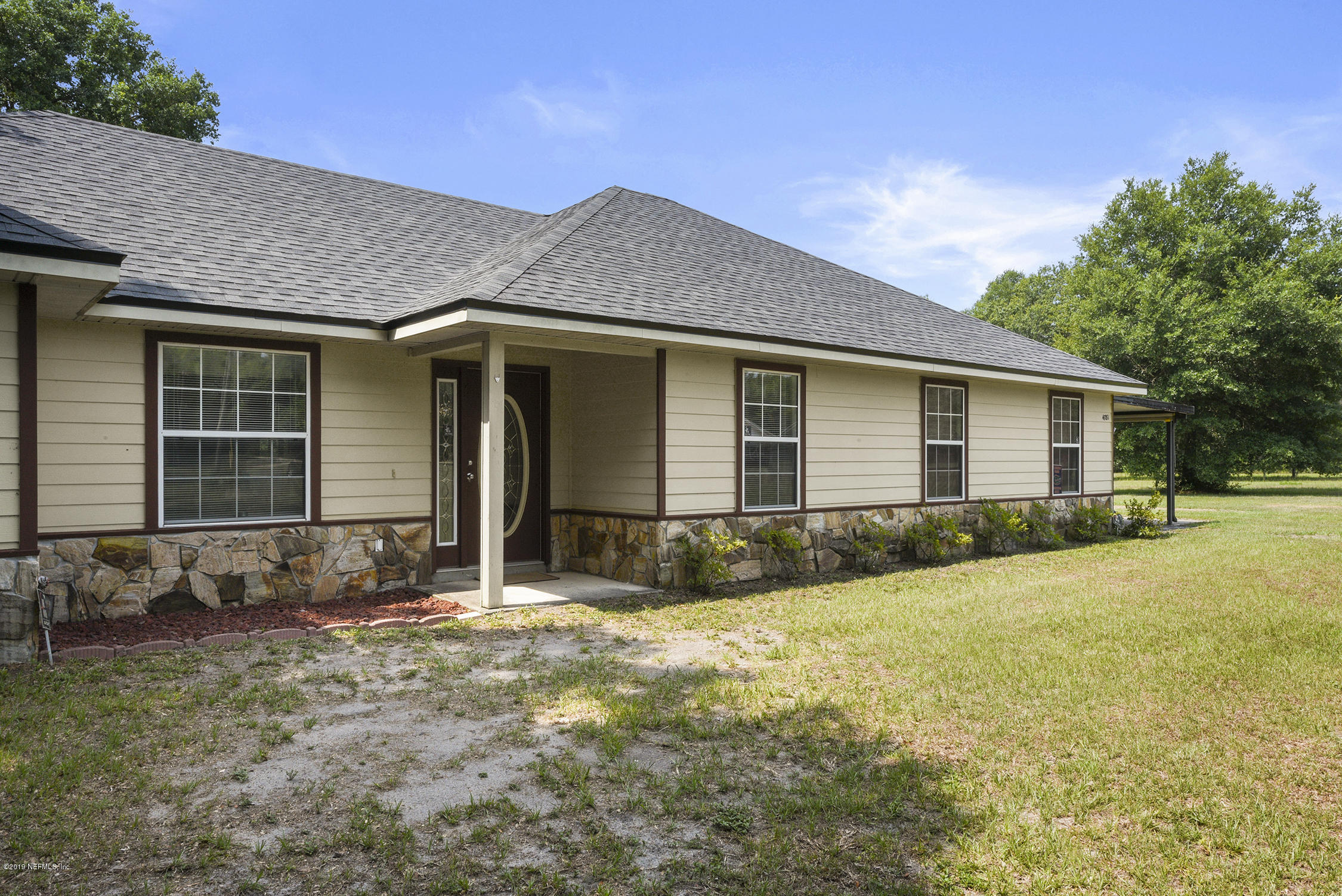 4781 Gadara Road Keystone Heights, FL 32656 - Photo 4 of 29 Large front yard