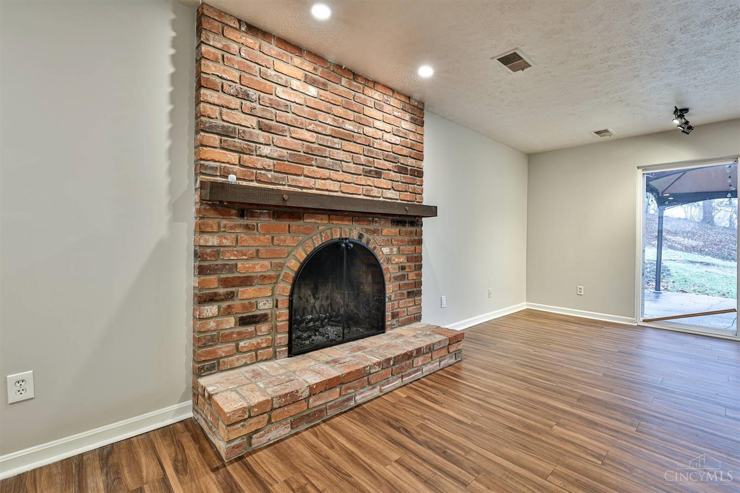 1541 Oldbridge Road Cincinnati, OH 45230 - Photo 26 of 39 Gallery Image 26