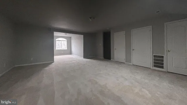 a view of empty room with window