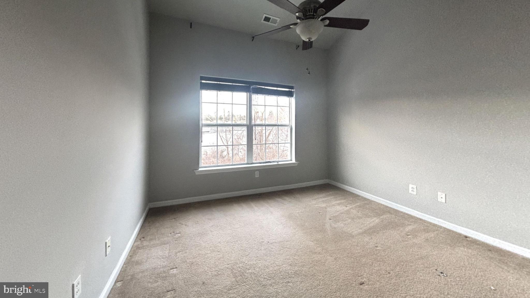 290 Byberry Road Philadelphia, PA 19116 - Photo 8 of 12 an empty room with a window