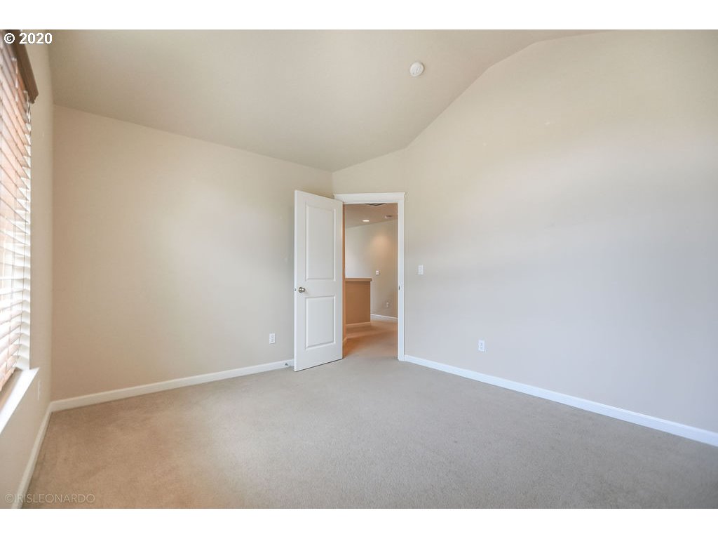 10101 Northeast 28th Avenue Vancouver, WA 98686 - Photo 17 of 32