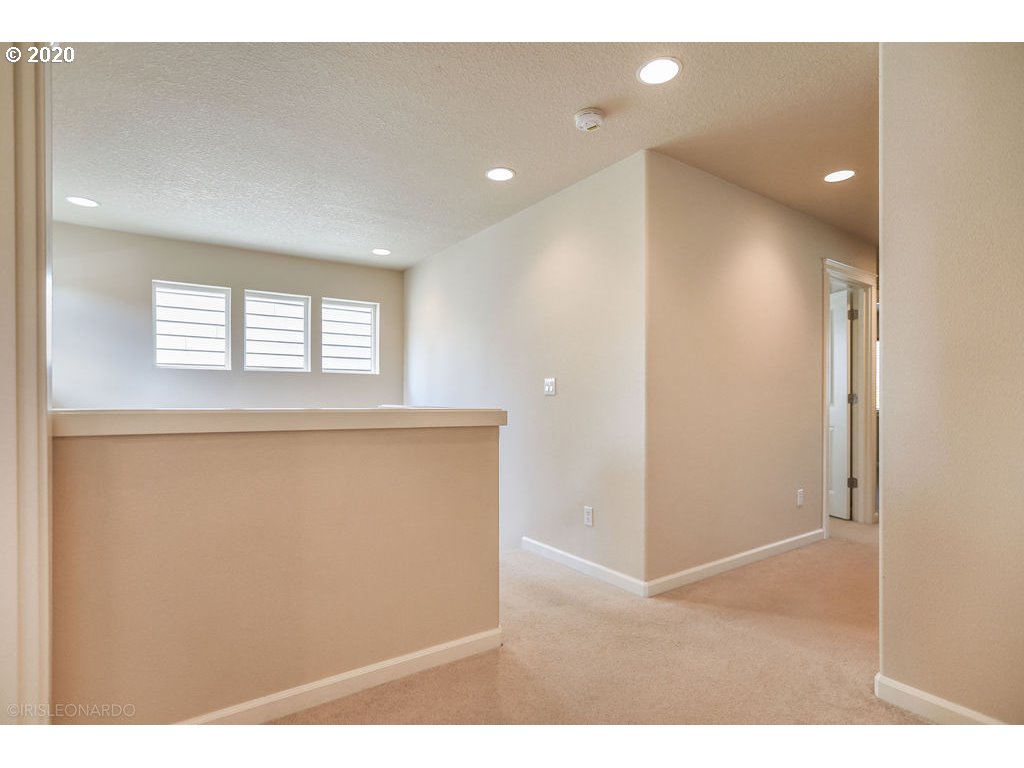 10101 Northeast 28th Avenue Vancouver, WA 98686 - Photo 18 of 32