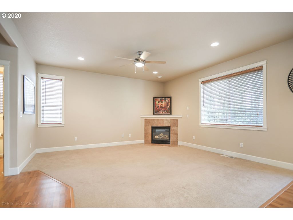 10101 Northeast 28th Avenue Vancouver, WA 98686 - Photo 7 of 32