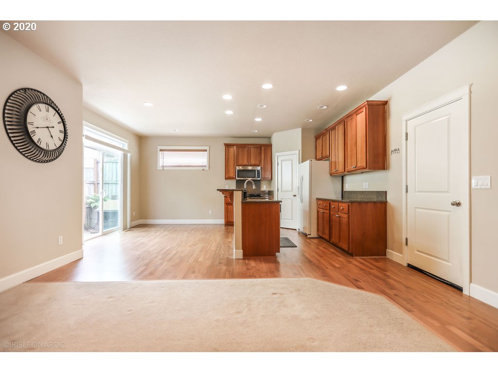 10101 Northeast 28th Avenue Vancouver, WA 98686 - Photo 8 of 32