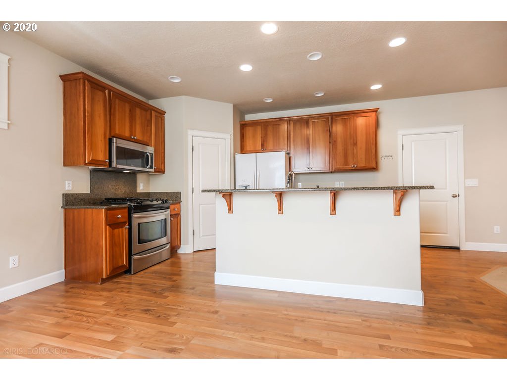 10101 Northeast 28th Avenue Vancouver, WA 98686 - Photo 10 of 32