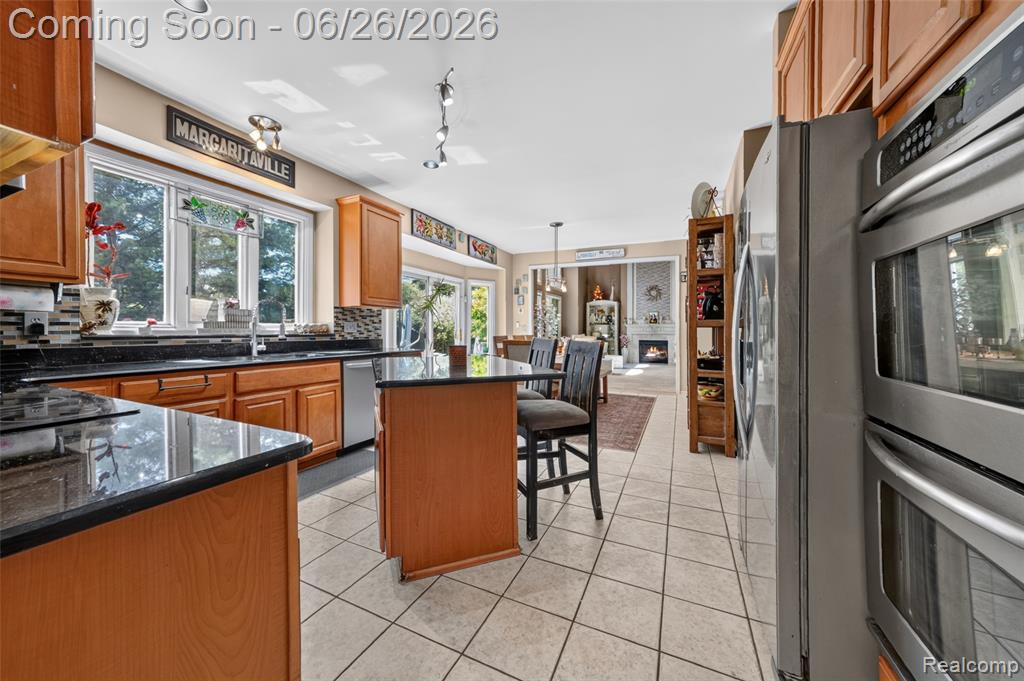 2619 Lambeth Park Rochester Hills, MI 48306 - Photo 22 of 71