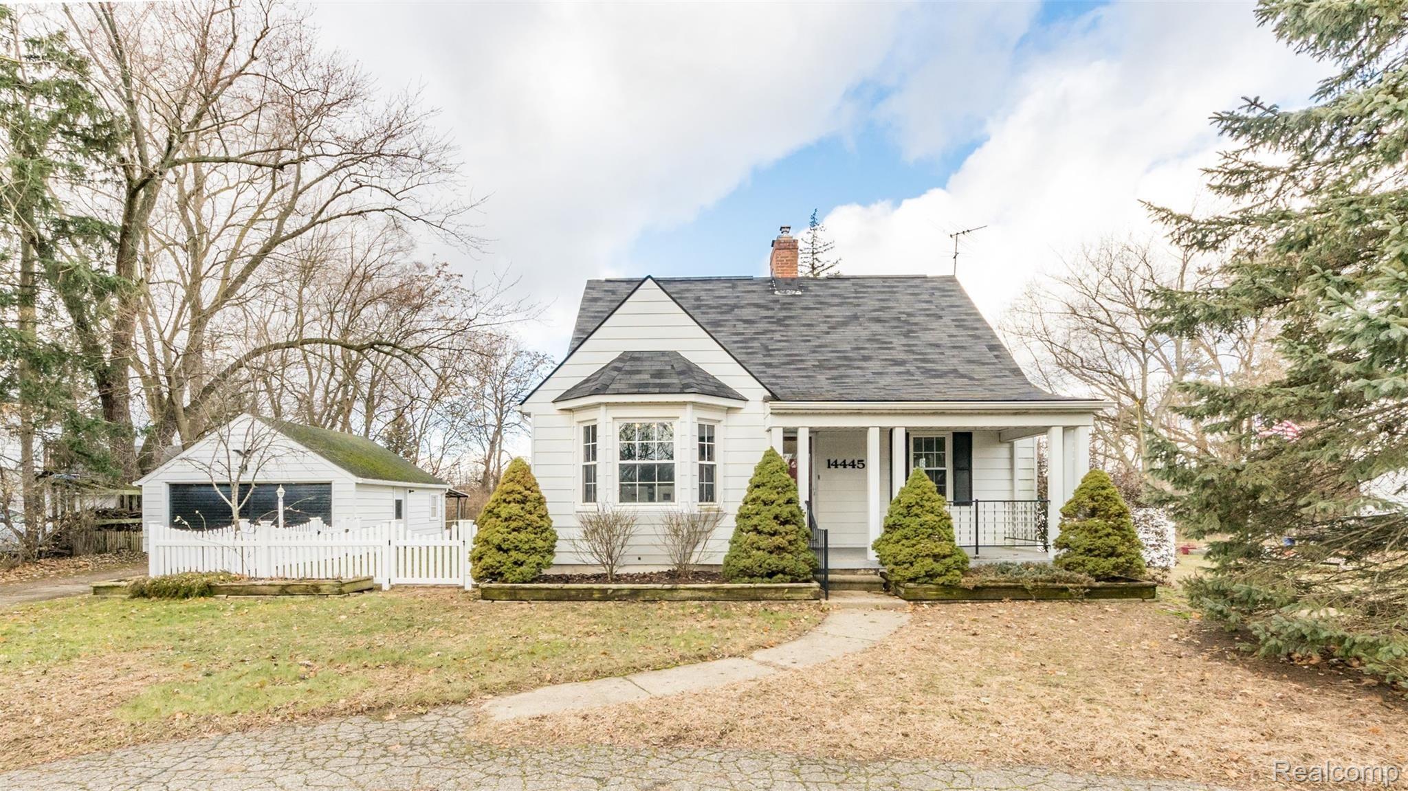 14445 Inkster Road Livonia, MI 48154 - Photo 26 of 31 14445 Inkster Rd