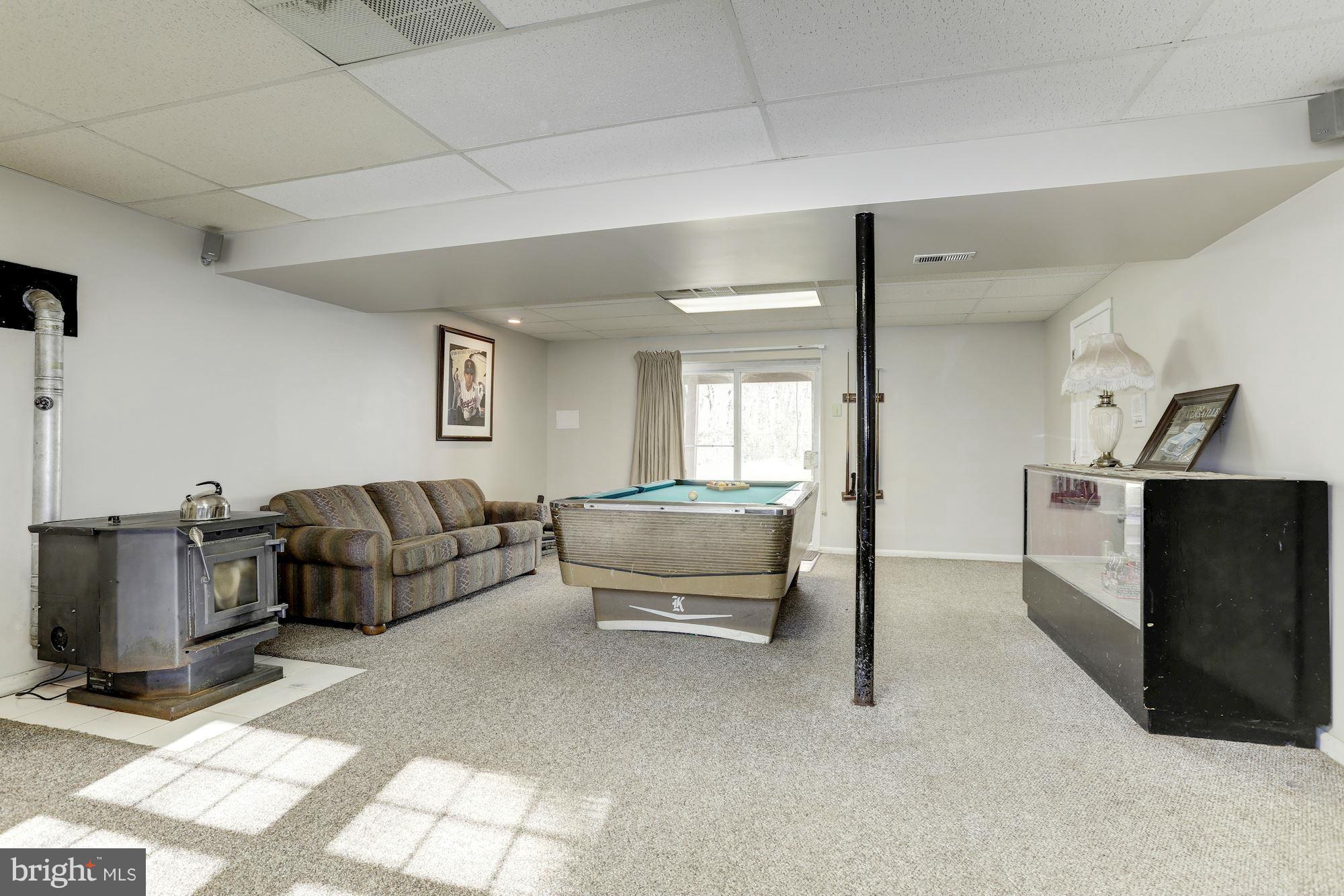 1414 Spring Avenue Baltimore, MD 21237 - Photo 22 of 29 Family Room