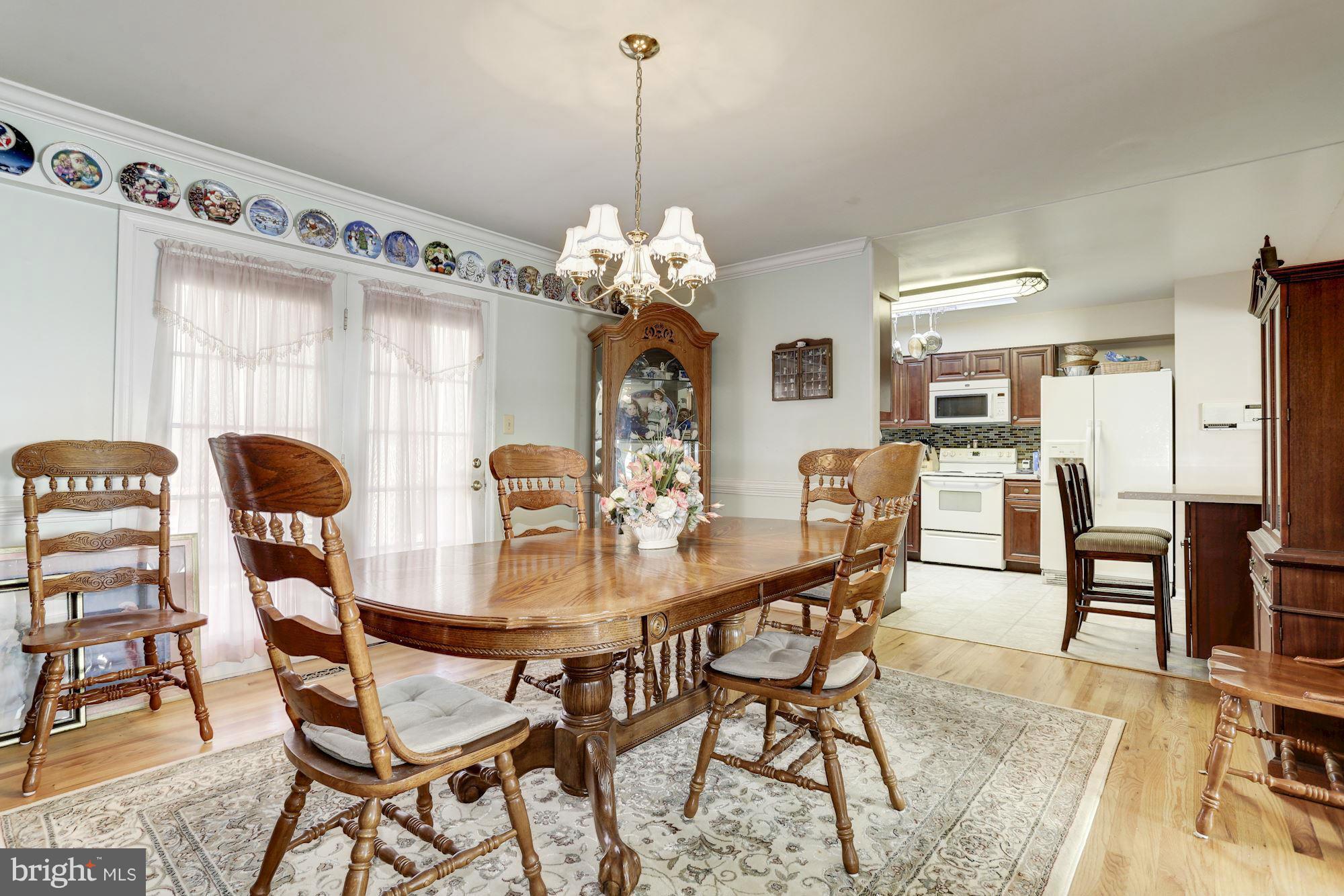 1414 Spring Avenue Baltimore, MD 21237 - Photo 7 of 29 Dining Room