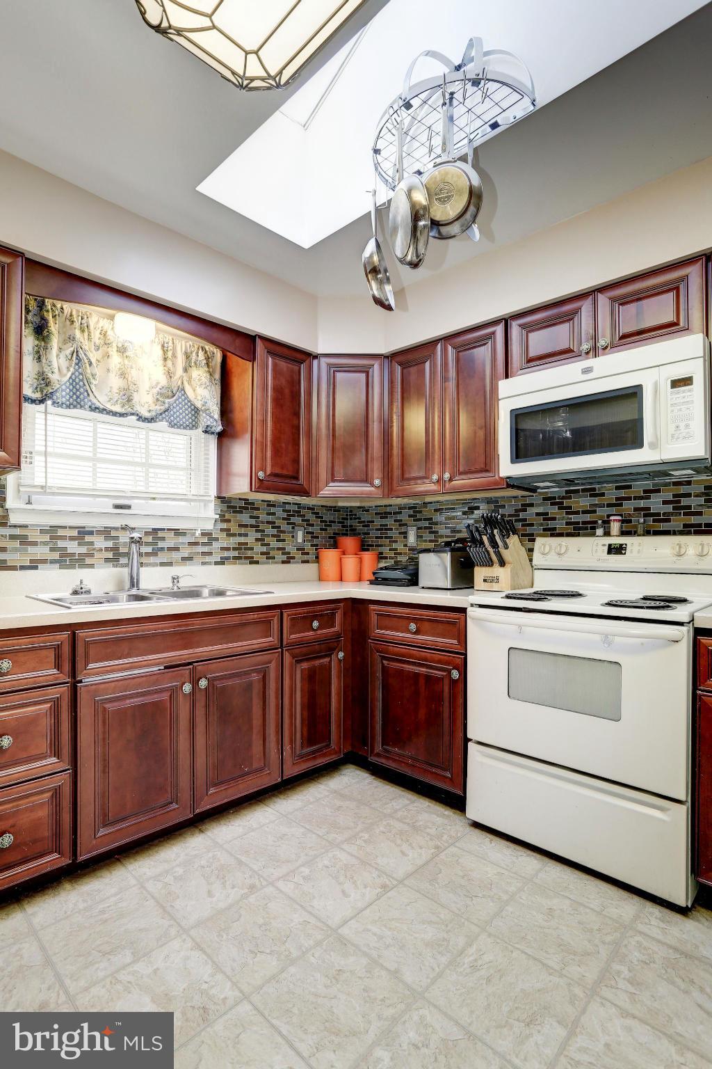 1414 Spring Avenue Baltimore, MD 21237 - Photo 9 of 29 Kitchen
