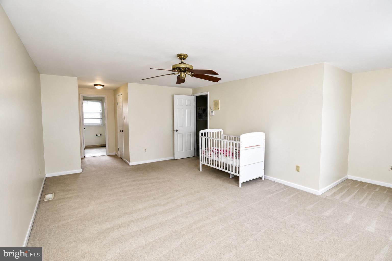 44 Brookline Clementon, NJ 08021 - Photo 21 of 35 Primary Suite