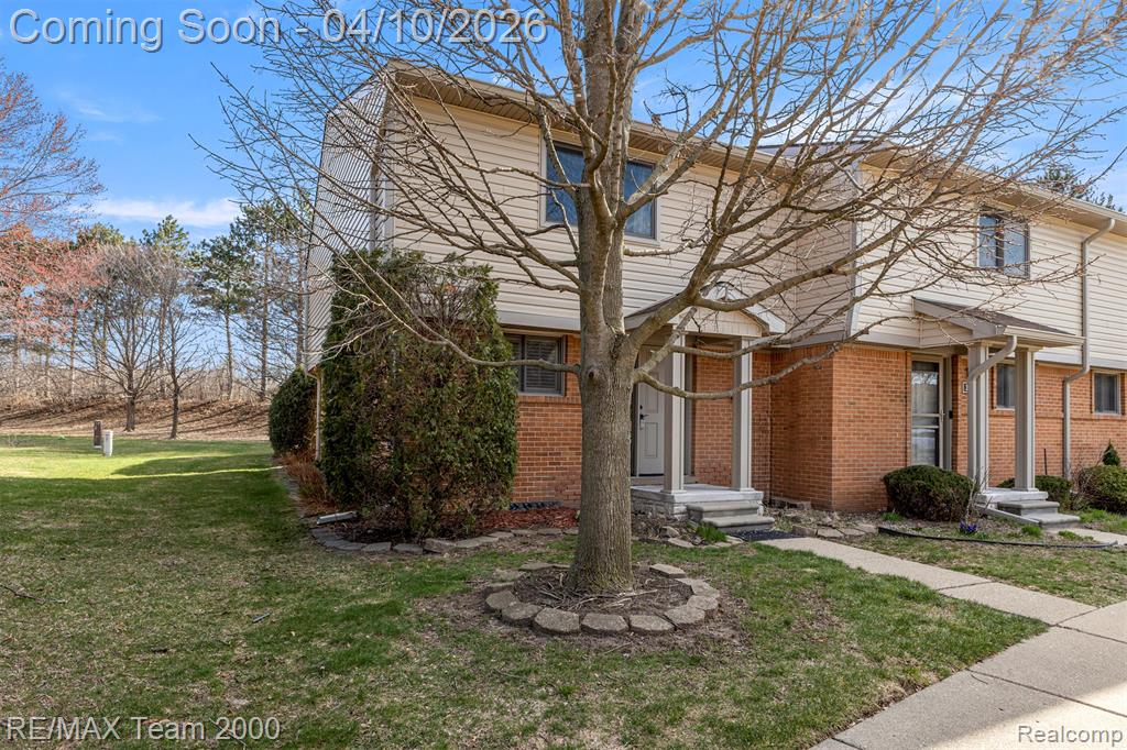 3656 Old Creek Road Troy, MI 48084 - Photo 1 of 39 Gallery Image 1
