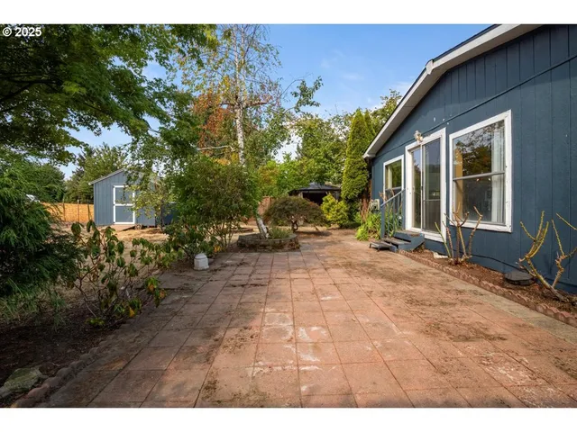 $355,000 | 3680 Osborn Avenue Northeast, Salem, OR 97301