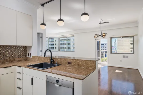 $6,000 | 246 2nd Street, Unit 1006, San Francisco, CA 94105
