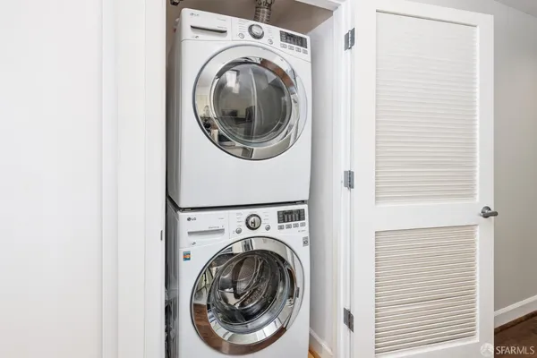 $6,000 | 246 2nd Street, Unit 1006, San Francisco, CA 94105
