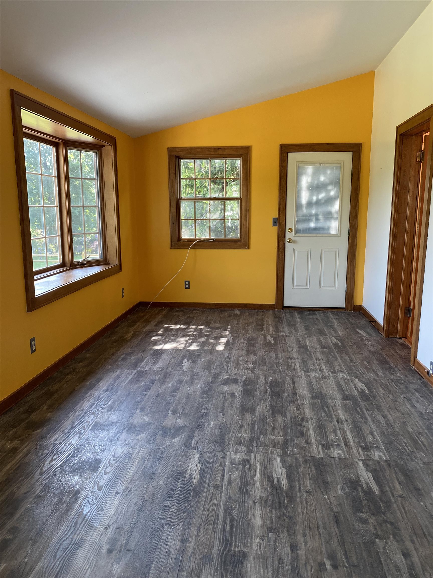 26 Howard Avenue Rutland, VT 05701 - Photo 14 of 40