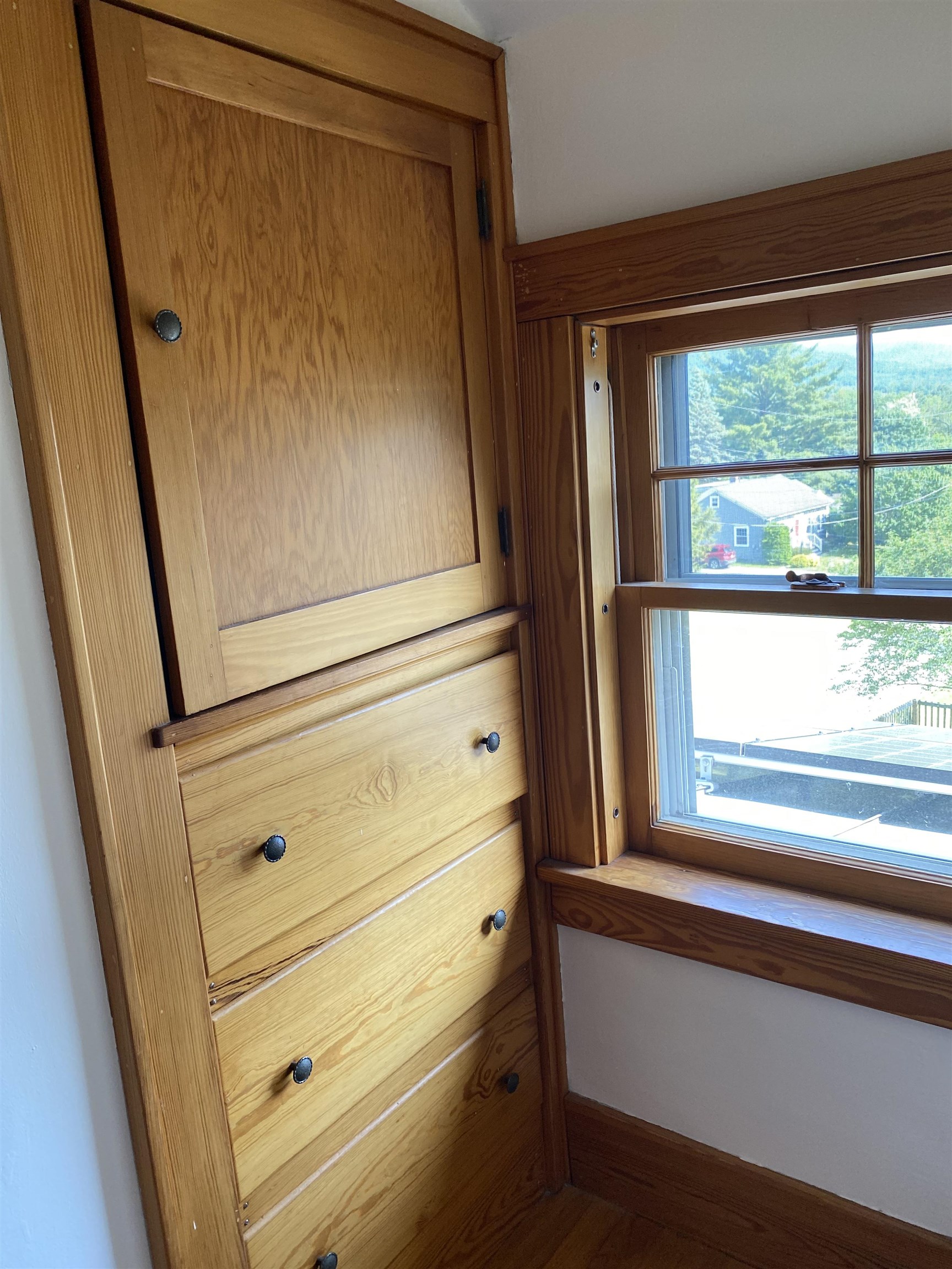 26 Howard Avenue Rutland, VT 05701 - Photo 33 of 40