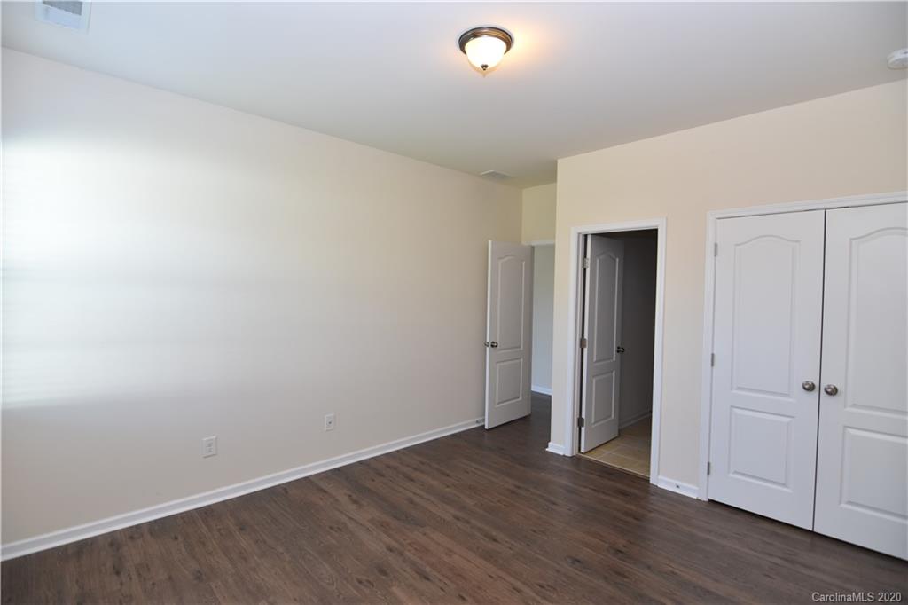 6112 Rock Island Road Charlotte, NC 28278 - Photo 14 of 30