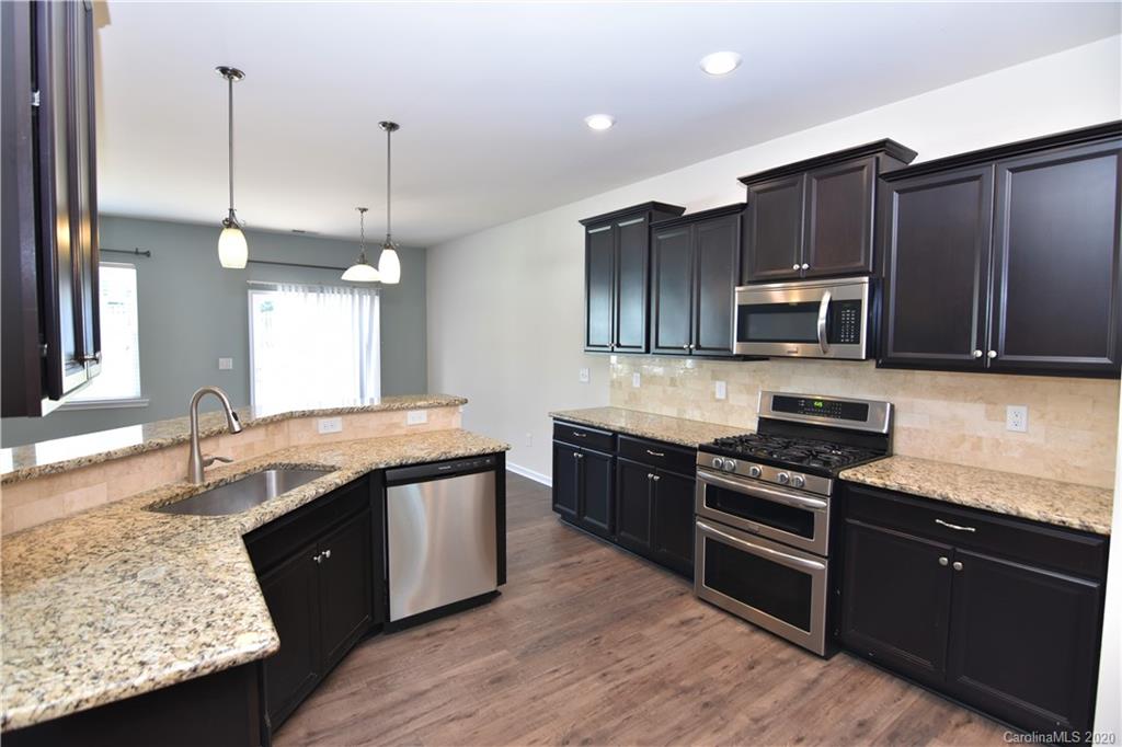 6112 Rock Island Road Charlotte, NC 28278 - Photo 8 of 30