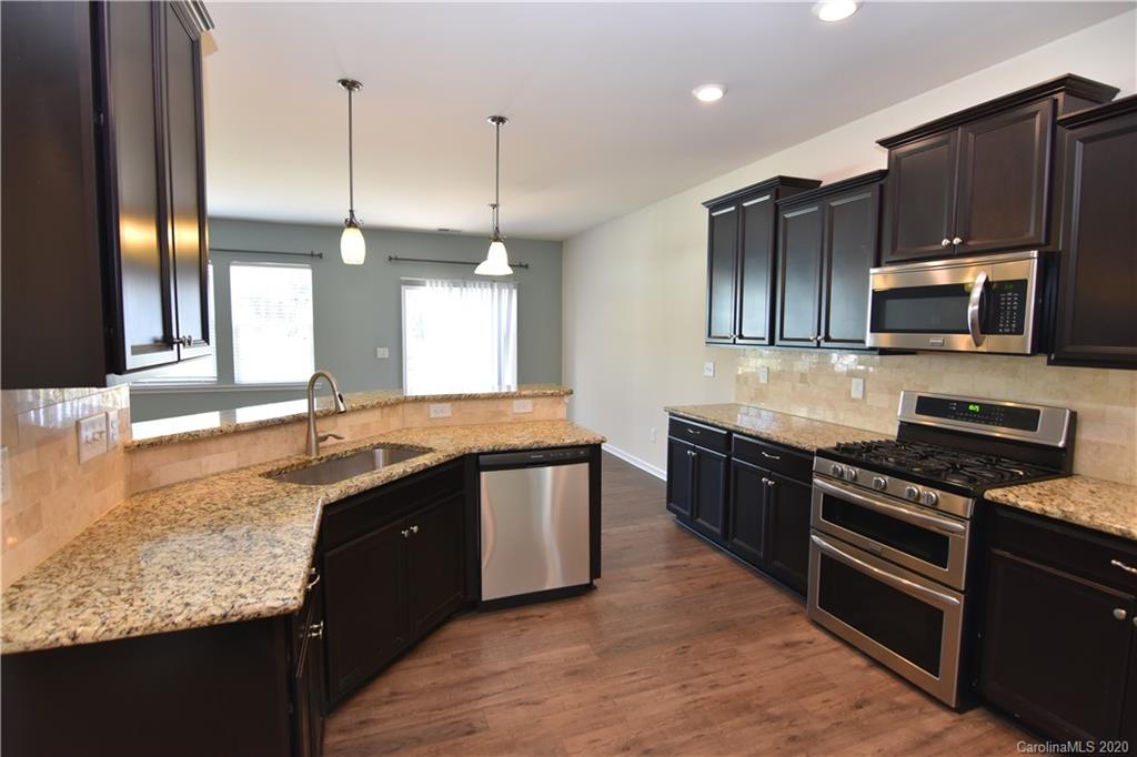 6112 Rock Island Road Charlotte, NC 28278 - Photo 9 of 30