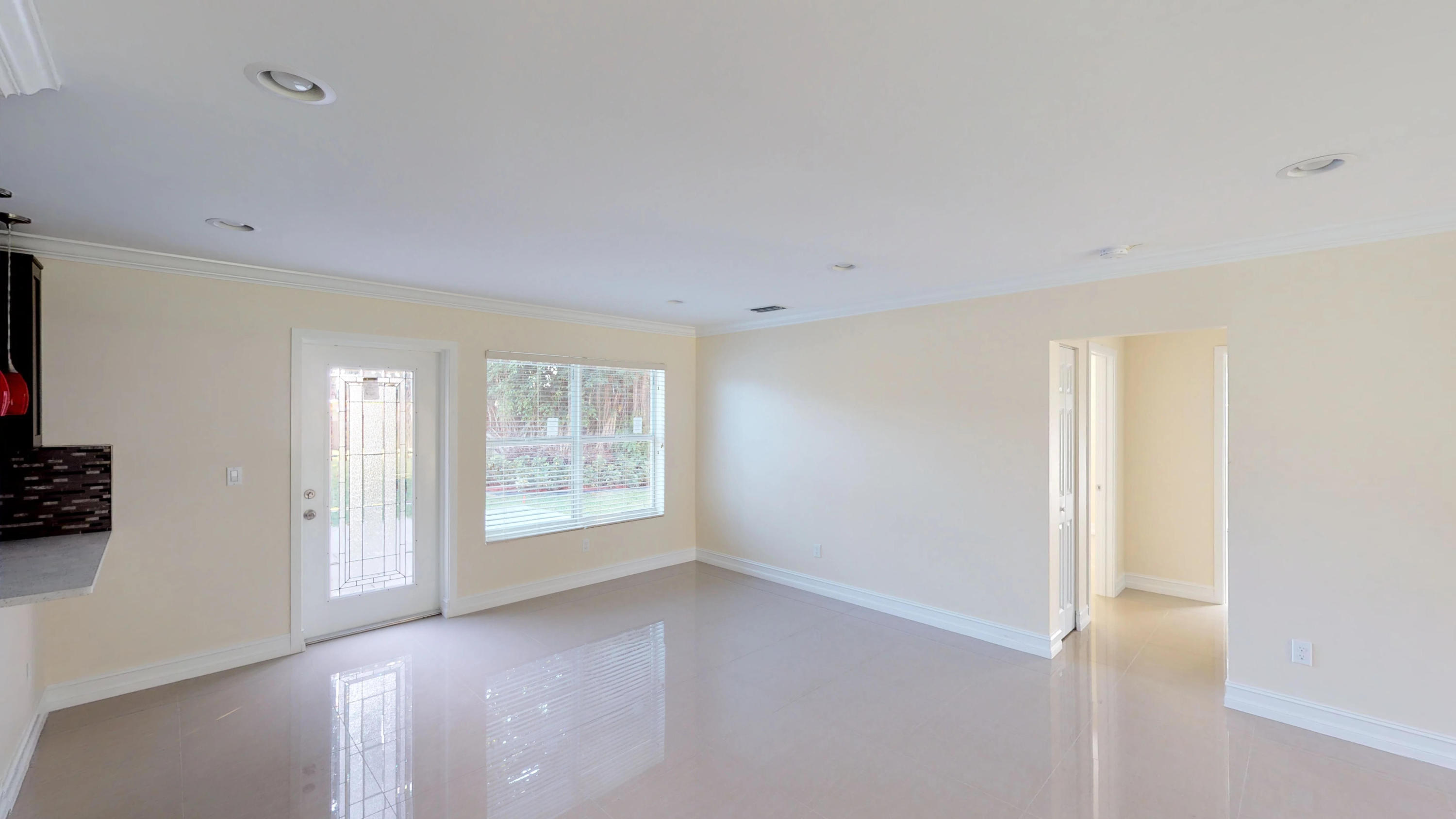 3082 Rostan Lane Palm Springs, FL 33461 - Photo 9 of 20 ENTRANCE