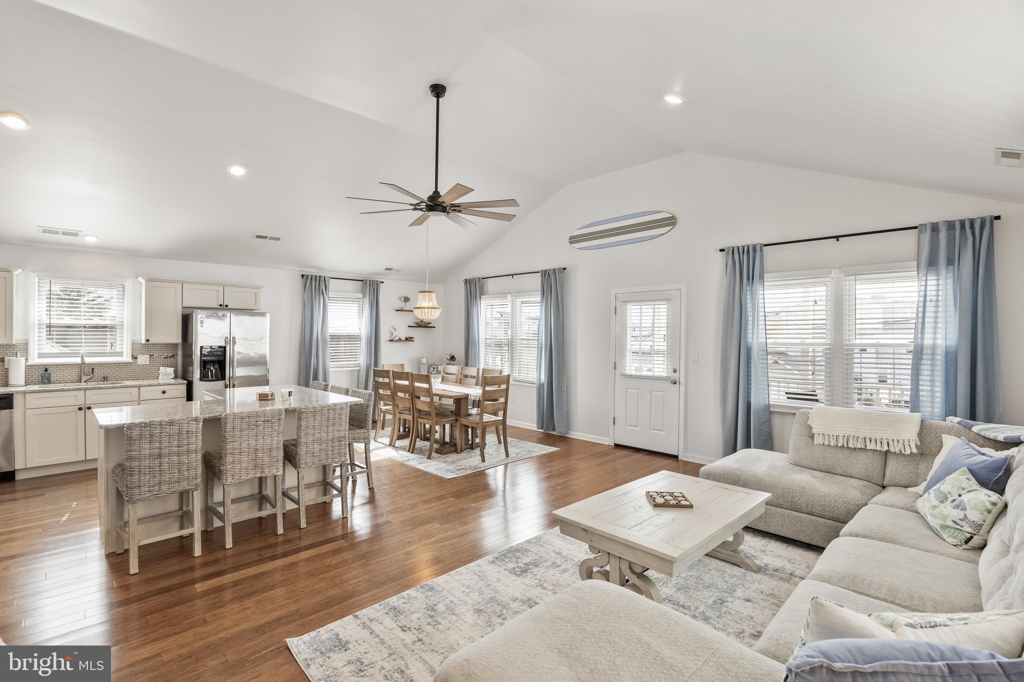 1527 Bay Avenue, Unit B Ocean City, NJ 08226 - Photo 2 of 33