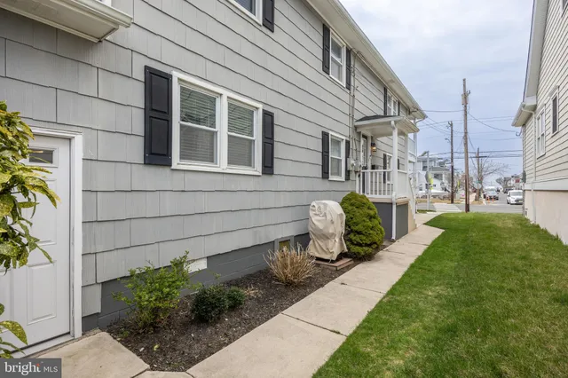 $4,000 | 1527 Bay Avenue, Unit B, Ocean City, NJ 08226