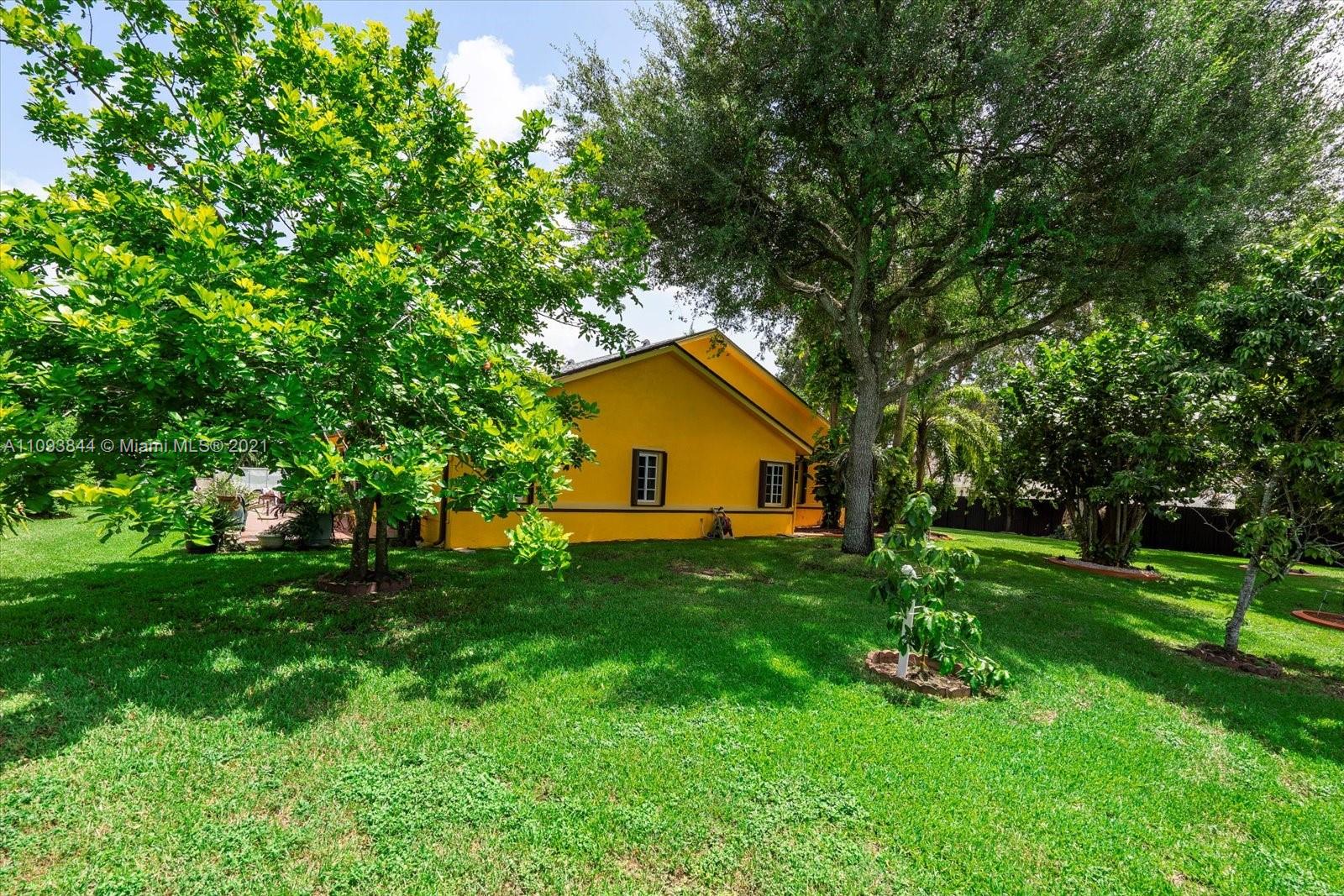 16951 Southwest 63rd Manor Southwest Ranches, FL 33331 - Photo 46 of 56