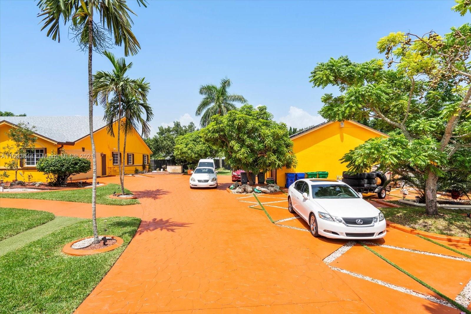 16951 Southwest 63rd Manor Southwest Ranches, FL 33331 - Photo 5 of 56