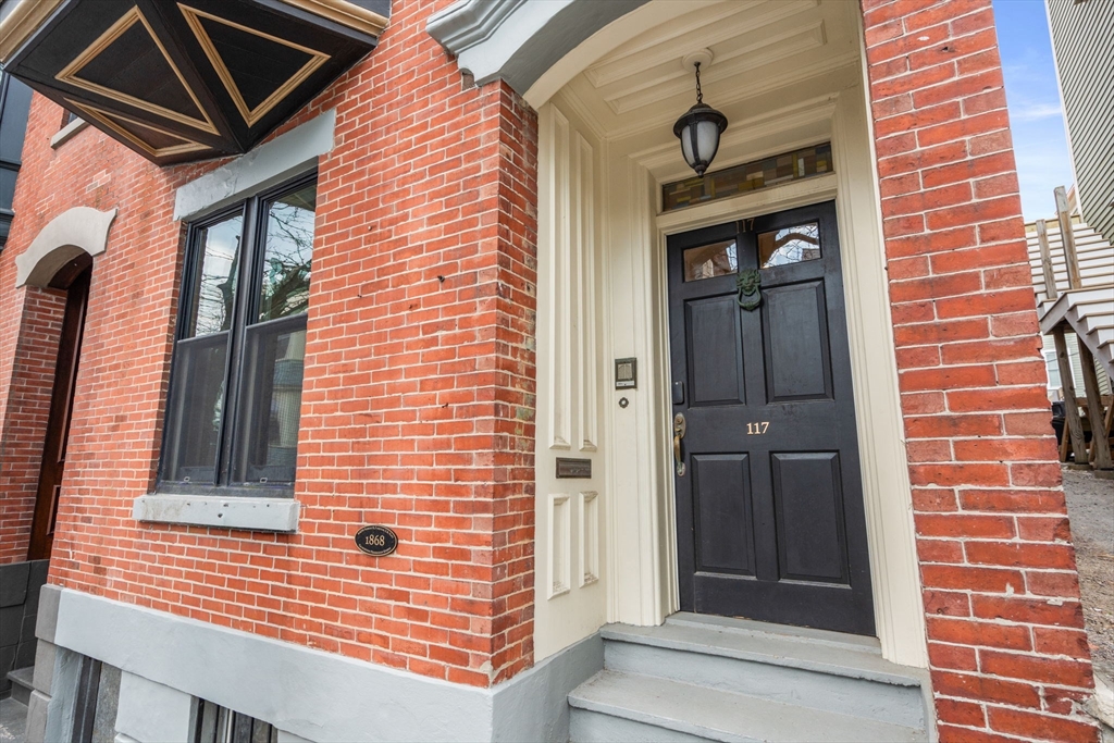 117 High Street Boston, MA 02129 - Photo 26 of 28