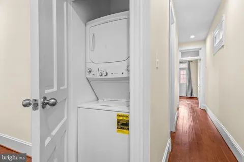 $1,337,000 | 502 G Street Northeast, Washington, DC 20002