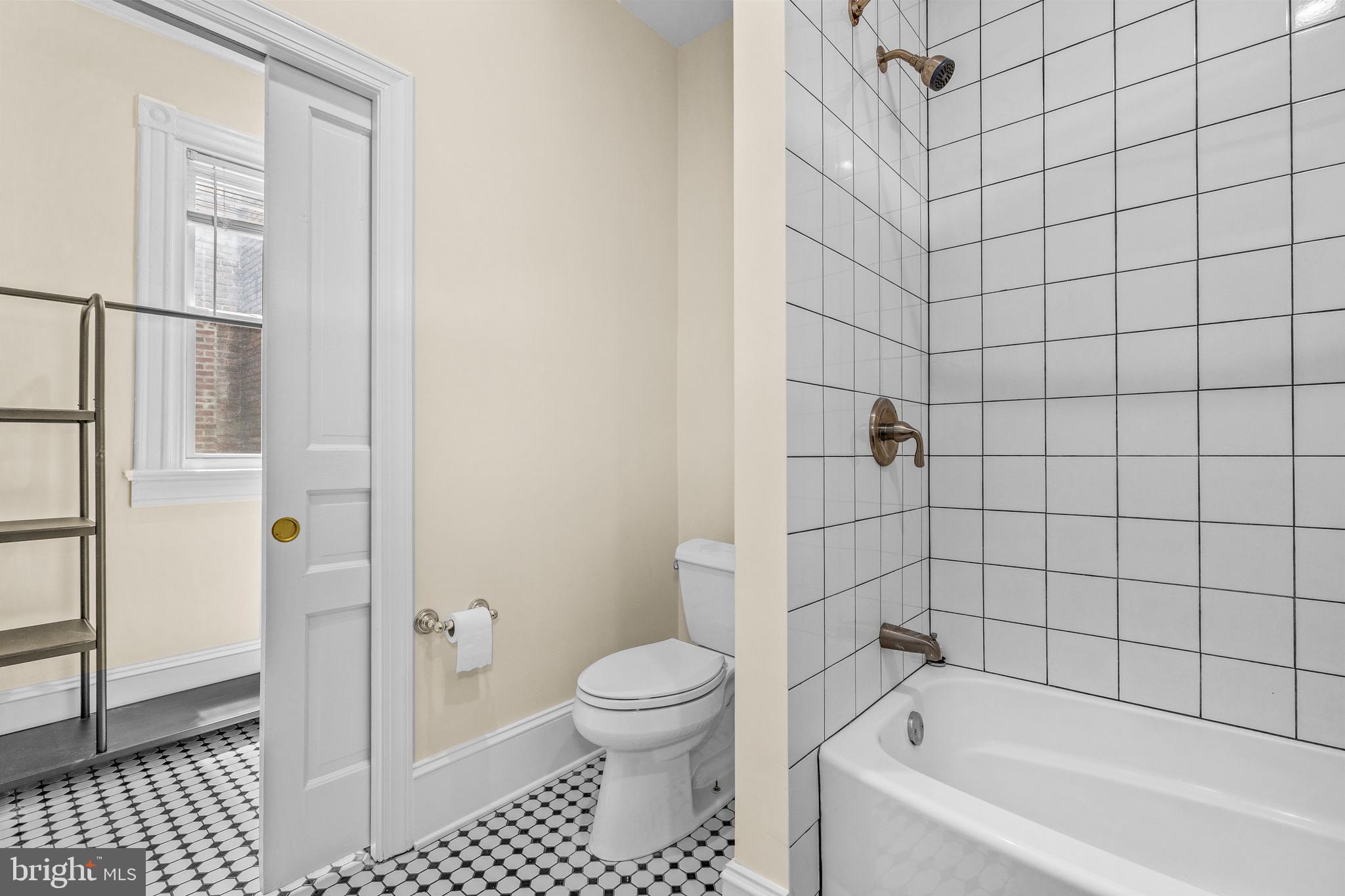 502 G Street Northeast Washington, DC 20002 - Photo 33 of 37