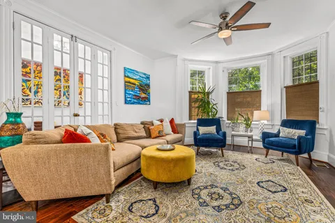 $1,337,000 | 502 G Street Northeast, Washington, DC 20002