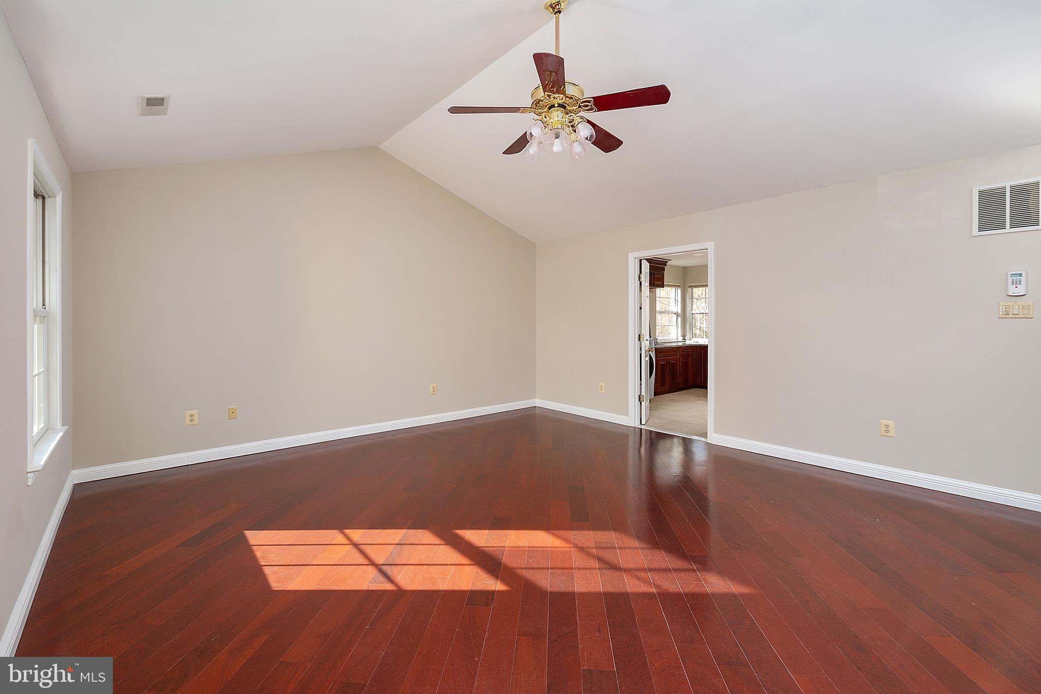 1592 Chapman Road Crofton, MD 21054 - Photo 26 of 44 Gallery Image 26