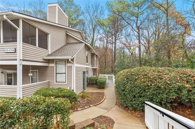 $197,500 | 515 Wynnes Ridge Circle, Marietta, GA 30067