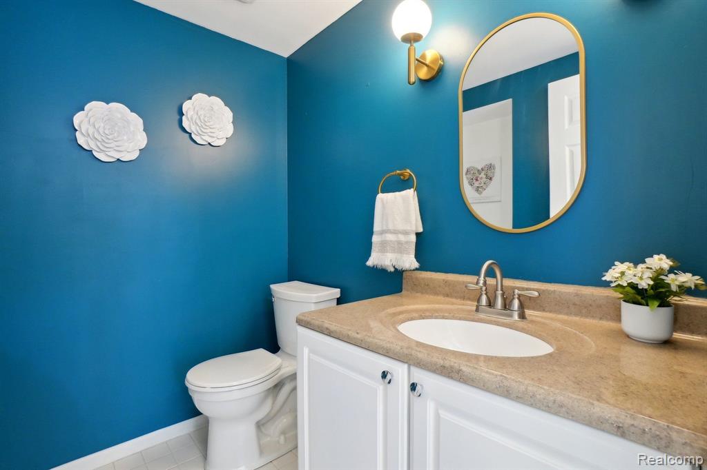 4665 Covington Court Rochester, MI 48306 - Photo 16 of 43