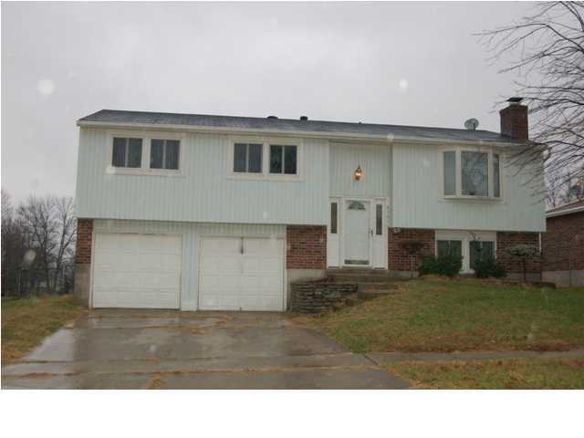 6507 Mandeville Road Louisville, KY 40228 - Photo 1 of 15 Primary Photo