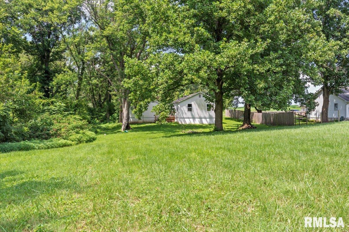 5158 Cockrell Lane Springfield, IL 62711 - Photo 32 of 36