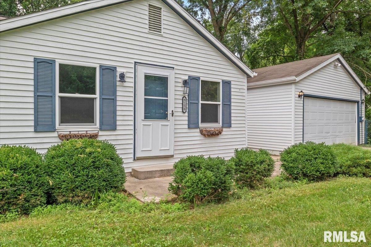 5158 Cockrell Lane Springfield, IL 62711 - Photo 4 of 36