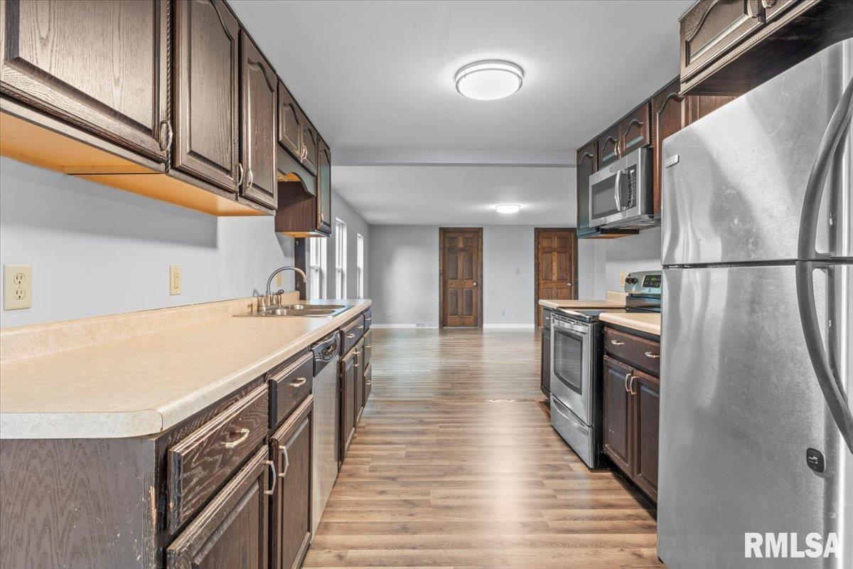 5158 Cockrell Lane Springfield, IL 62711 - Photo 10 of 36