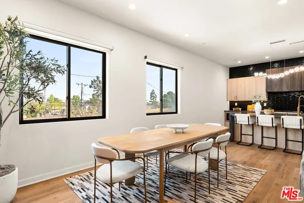 $1,524,995 | 752 West 19th Street, Unit B, Costa Mesa, CA 92627