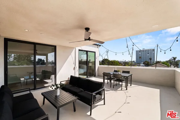 $1,524,995 | 752 West 19th Street, Unit B, Costa Mesa, CA 92627