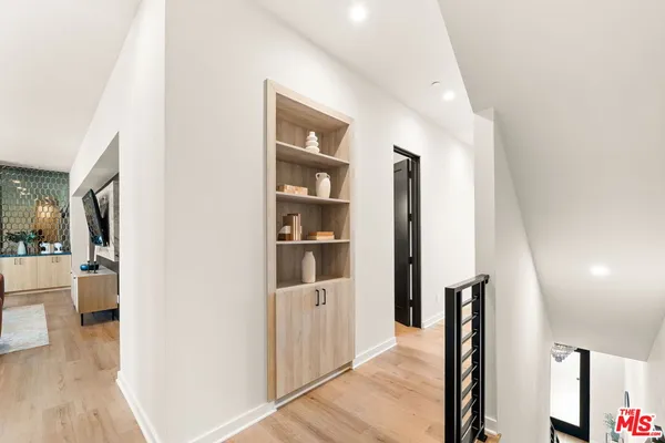 $1,524,995 | 752 West 19th Street, Unit B, Costa Mesa, CA 92627