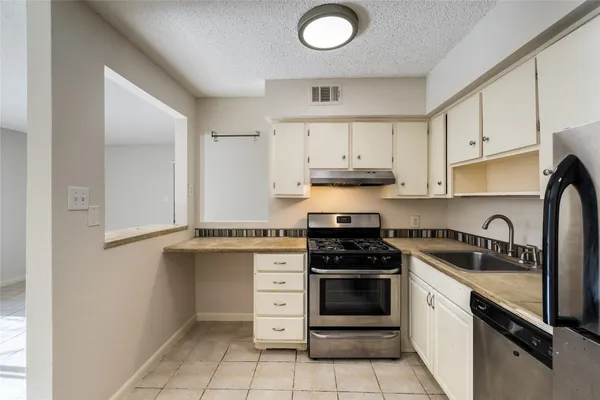 $1,450 | 2304 Barton Village Circle, Unit 101, Austin, TX 78704