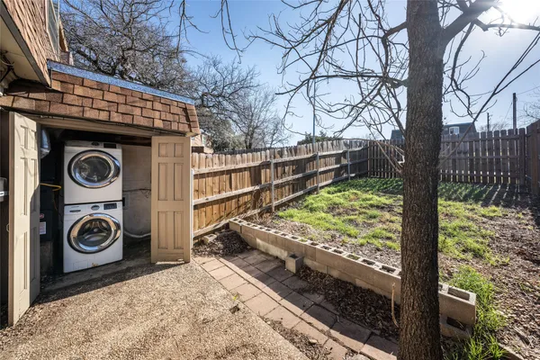 $1,450 | 2304 Barton Village Circle, Unit 101, Austin, TX 78704